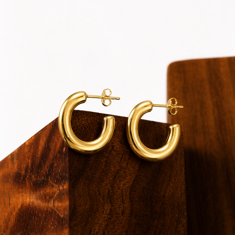 elegant gold pendant necklace for women (copy) elegant gold pendant necklace for women (copy)